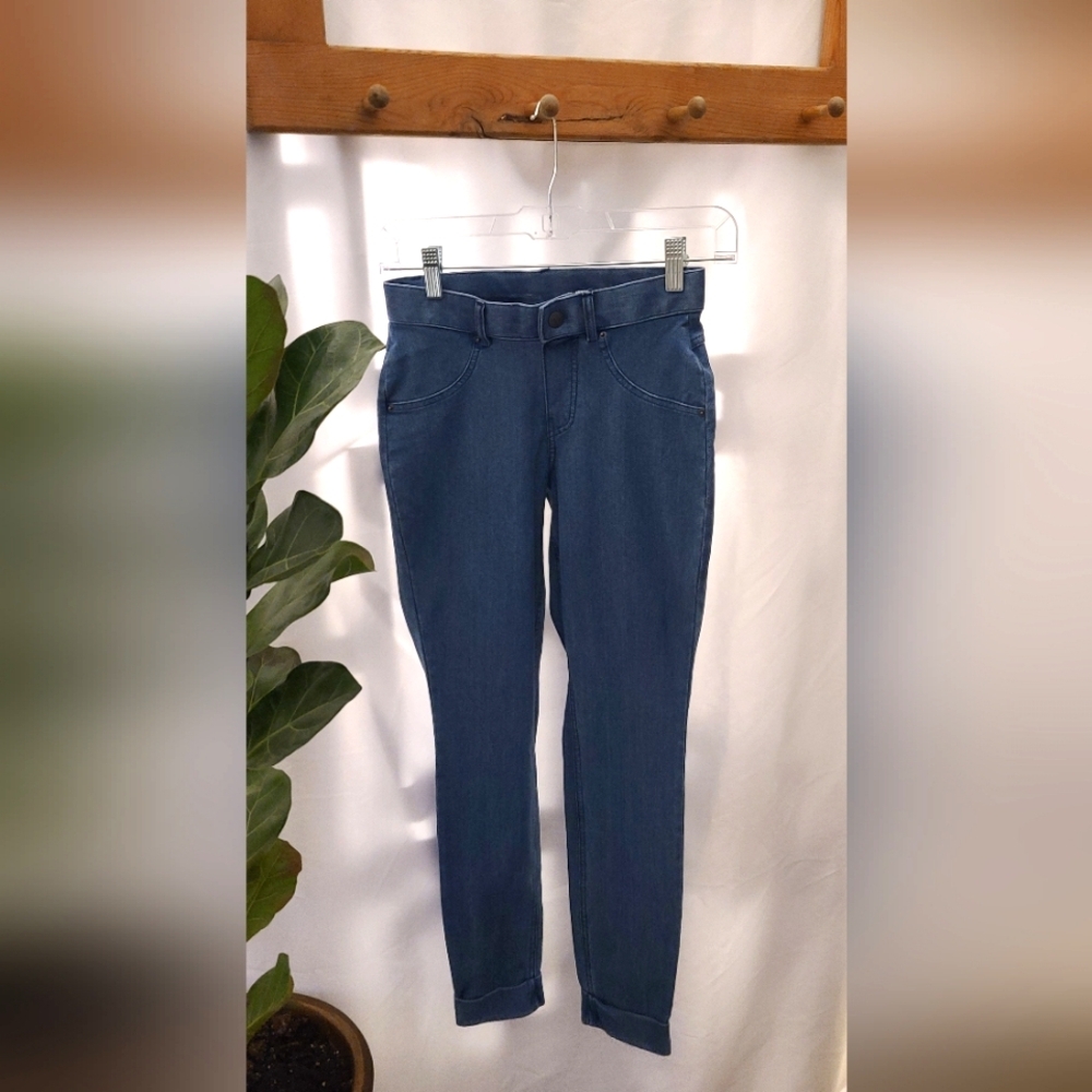 HUE Light Blue Jegging - size XS